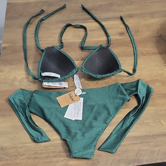 Emerald Green Bikini Set - Picture 3 of 4